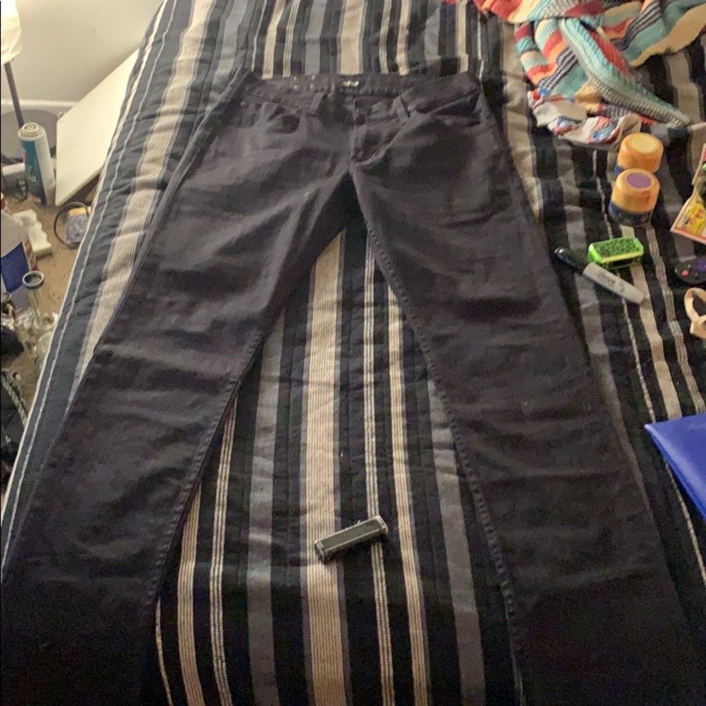 Brand new Black Hudson